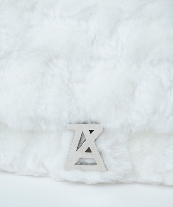 PHOTOCHROMIC LOGO FUR BAG 詳細画像 WHITE&rarr;PURPLE MONOGRAM  7